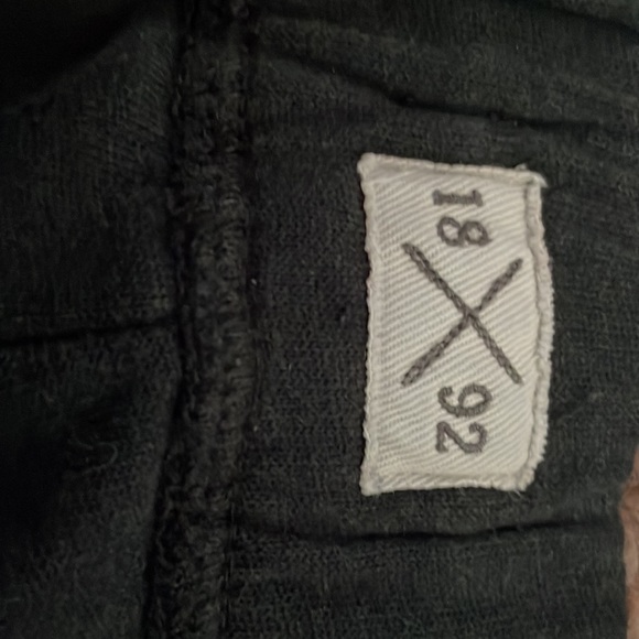Abercrombie & Fitch straight leg sweats with embroidery - Picture 4 of 6